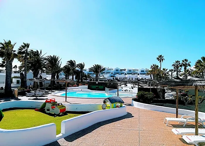 Sun & Sea Coronas فندق *